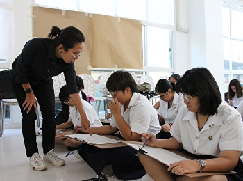 สาขาวิชาออกแบบกราฟิกและมัลติมิเดีย
จัดโครงการสัมมนาการปรับพื้นฐานด้านการออกแบบขึ้น
ระหว่างวันที่ 2 - 4 สิงหาคม 2560